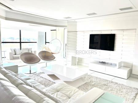Apartamento para venda com 241m² e 3 suítes em andar alto no Villaggio Panamby - São Paulo SP Apartamento para venda com 241m² e 3 suítes em andar alto no Villaggio Panamby - São Paulo SP